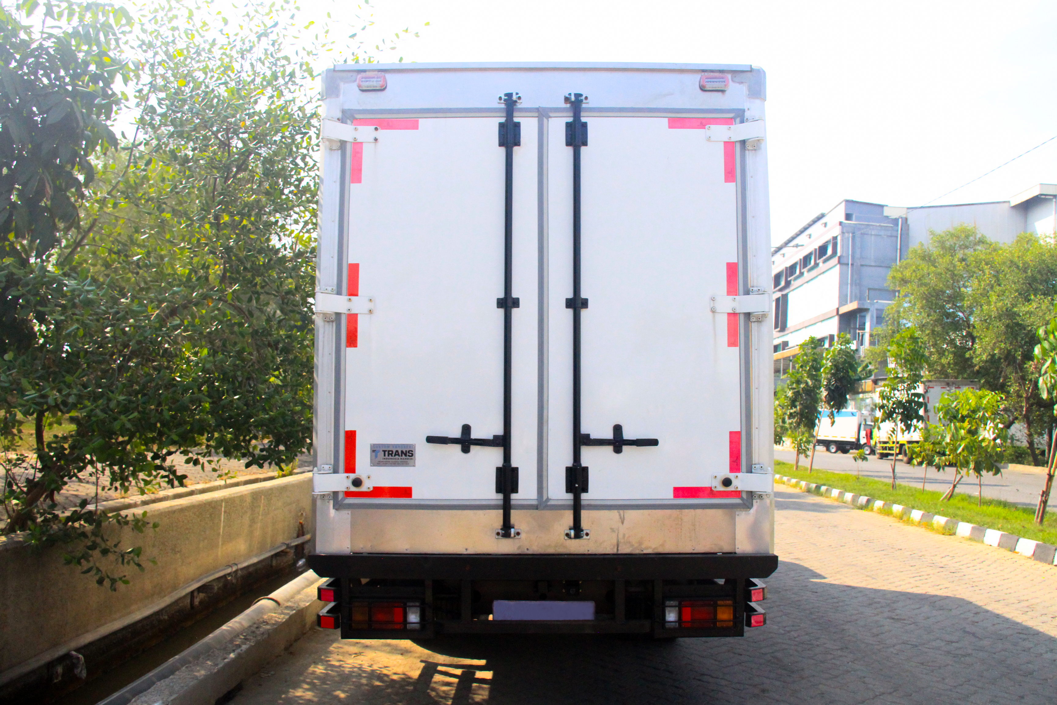 Reefer Trucks